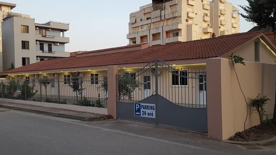 Vila Ivina ドゥラス エクステリア 写真